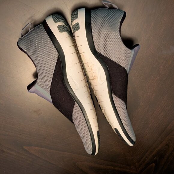 B31 NIKE WMNS Free Connect Training Shoes - Picture 5 of 7